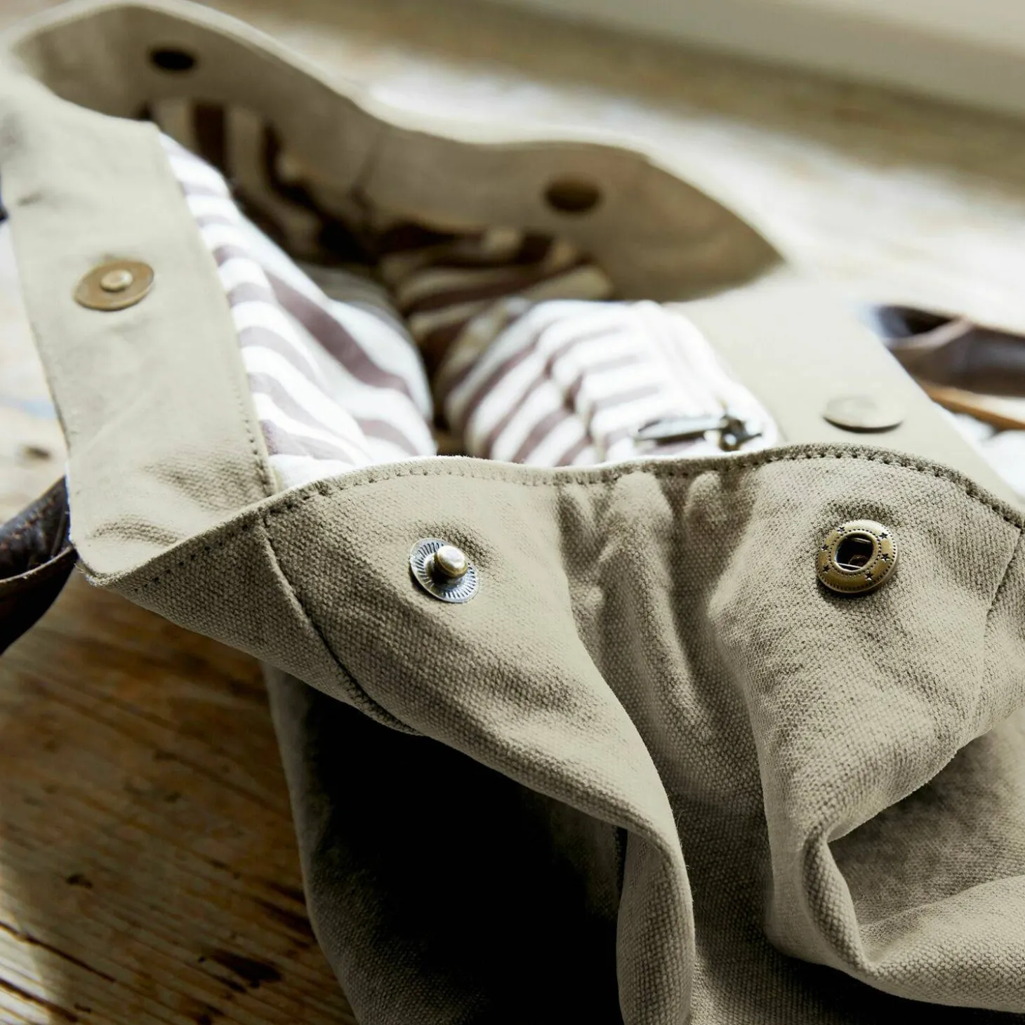 Borsa Hoya