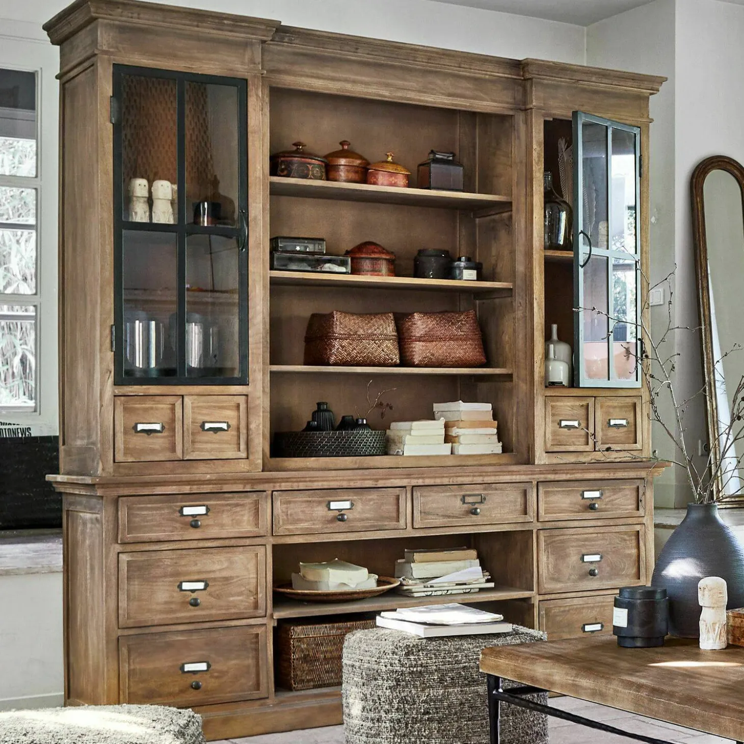Credenza con cristalliera Horsens
