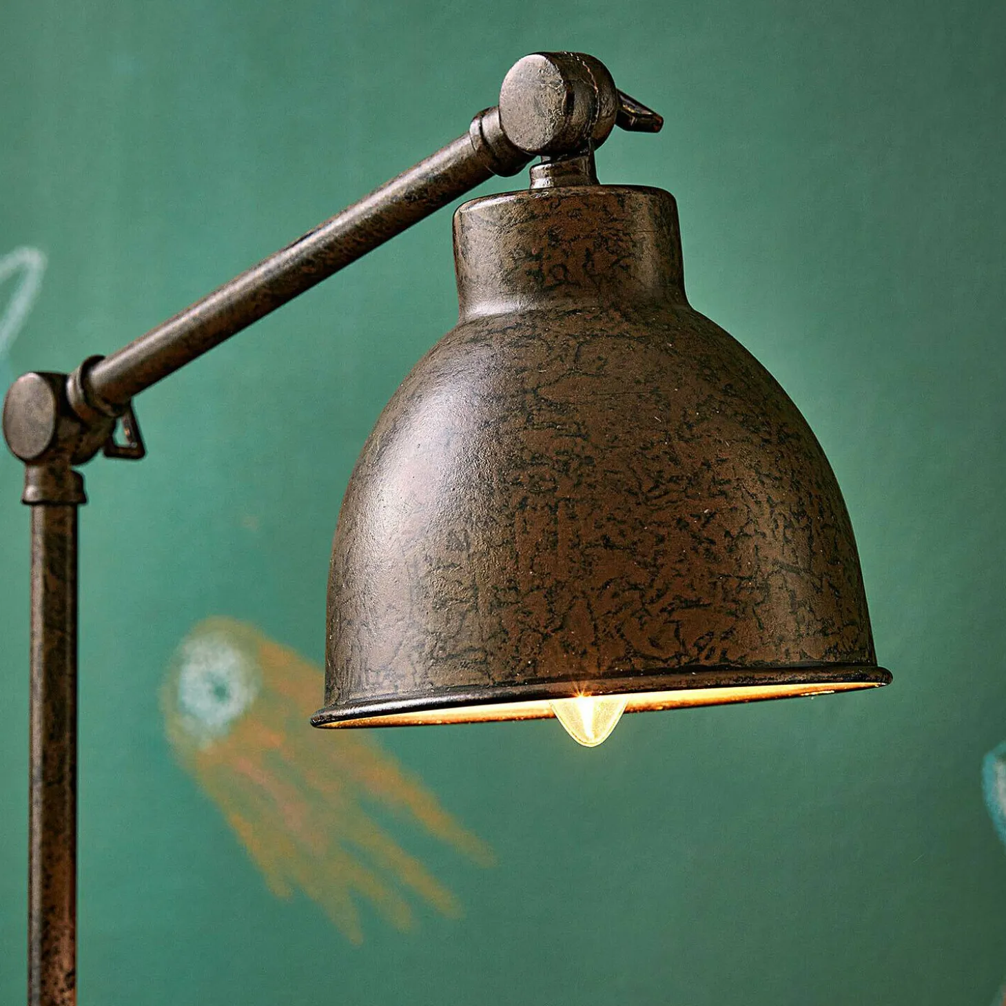 Lampada da tavolo Cheeklee
