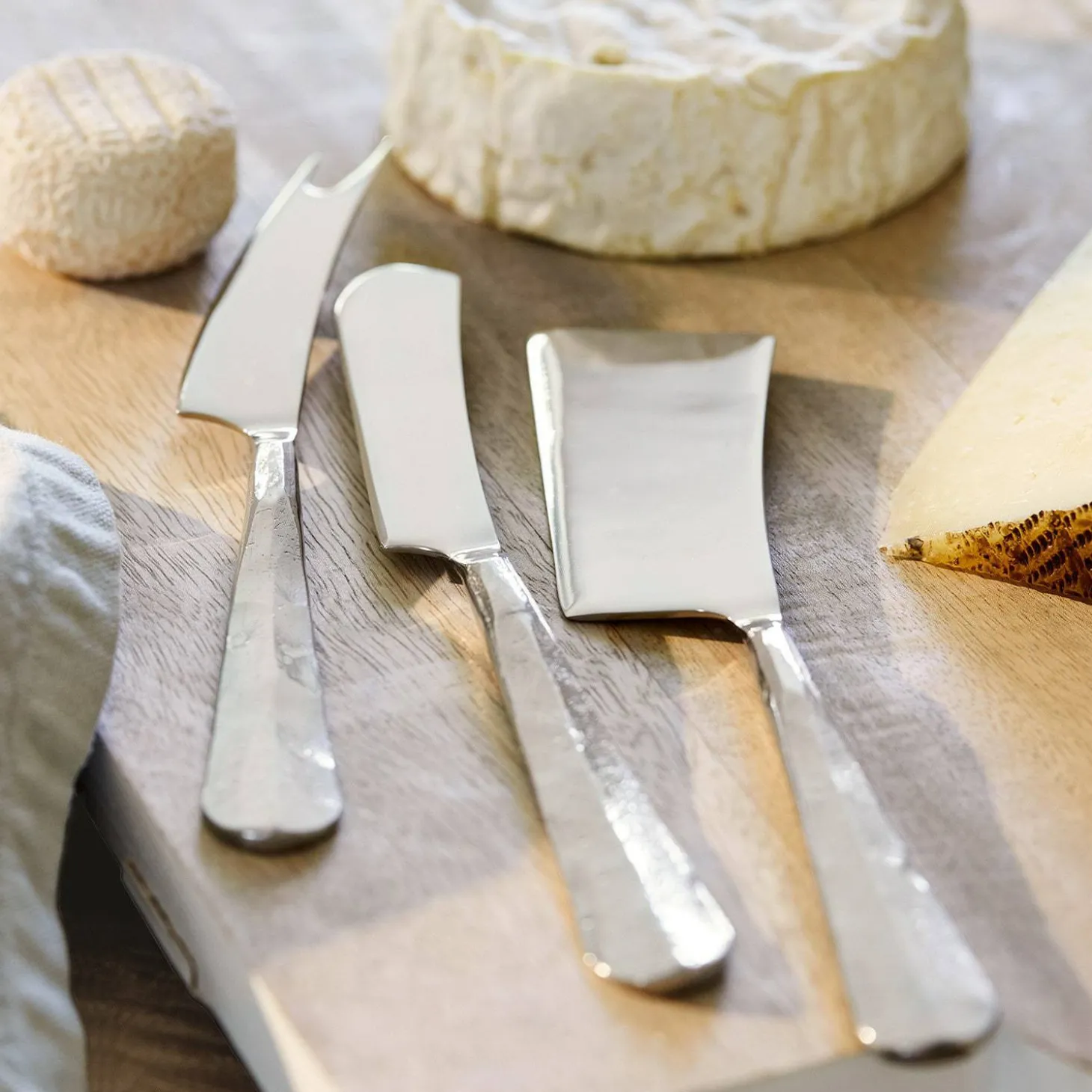 Set di 3 coltelli per formaggi Mondevert